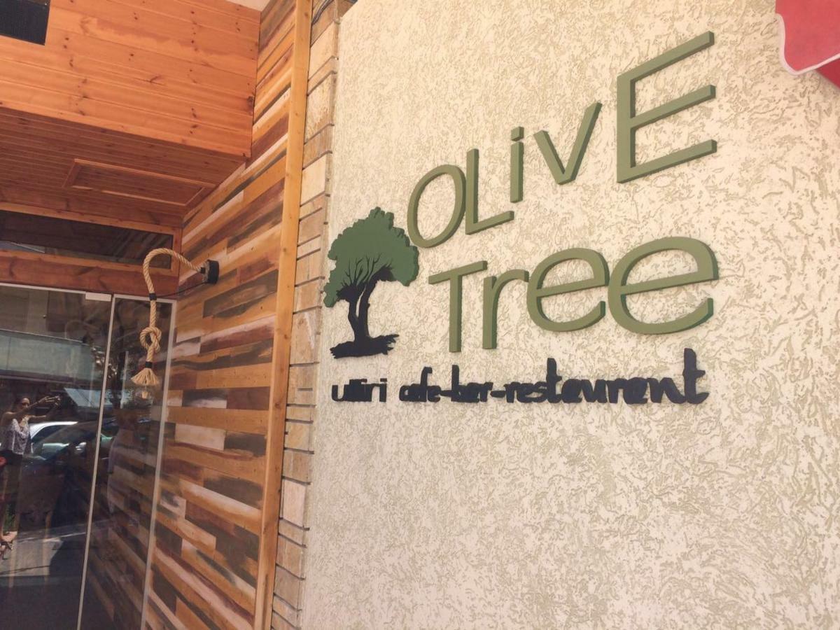 Отель Olive Tree Саранда Экстерьер фото